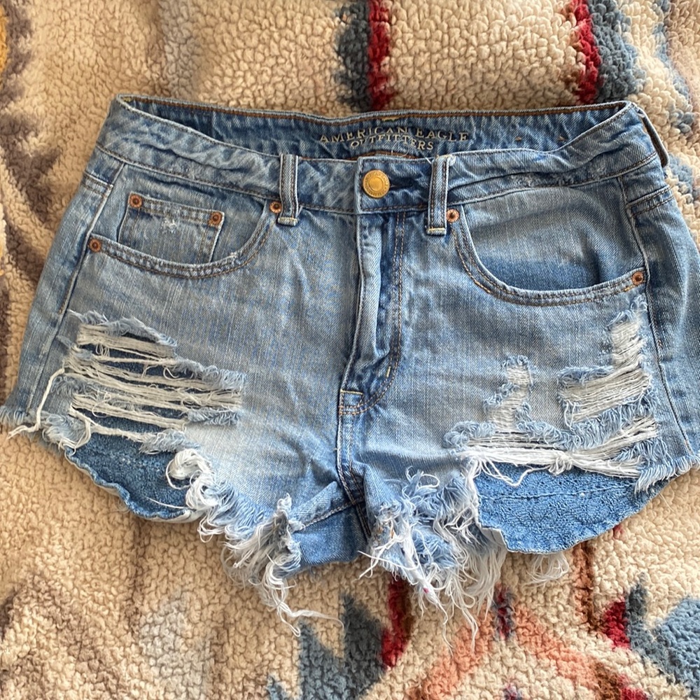 American Eagle Size 8 Shorts